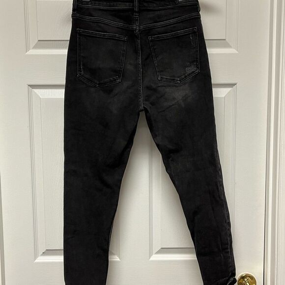 Union Bay Black High Rise Distressed Jeans sz 13 - Picture 5 of 6